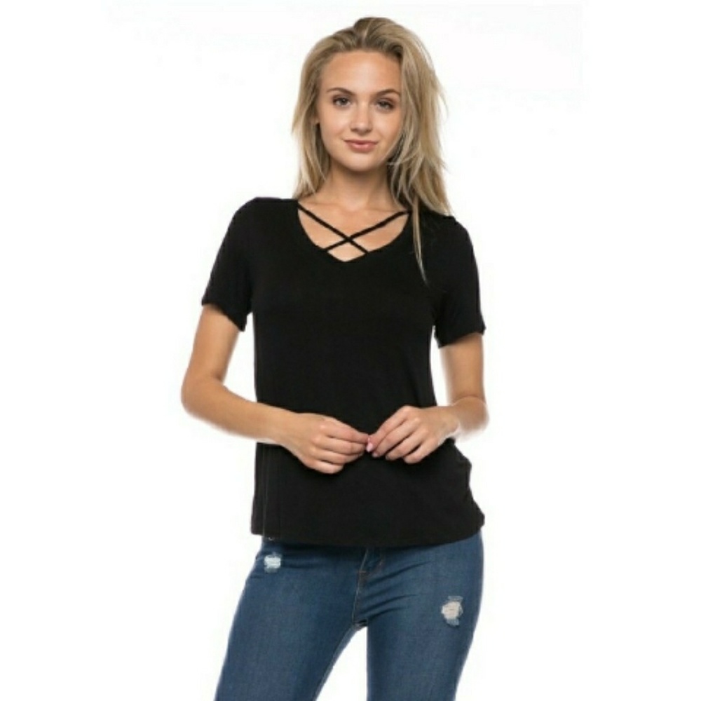 SALE LAST 1⭐BLACK STRAPPY CAGED TEE - Picture 3 of 4